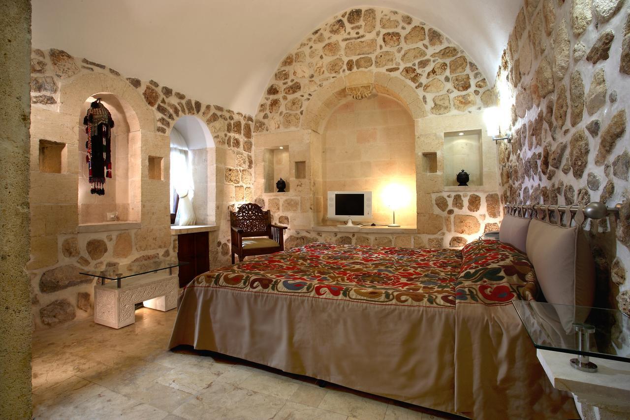 Kasr-I Nehroz Hotel Midyat Exteriör bild