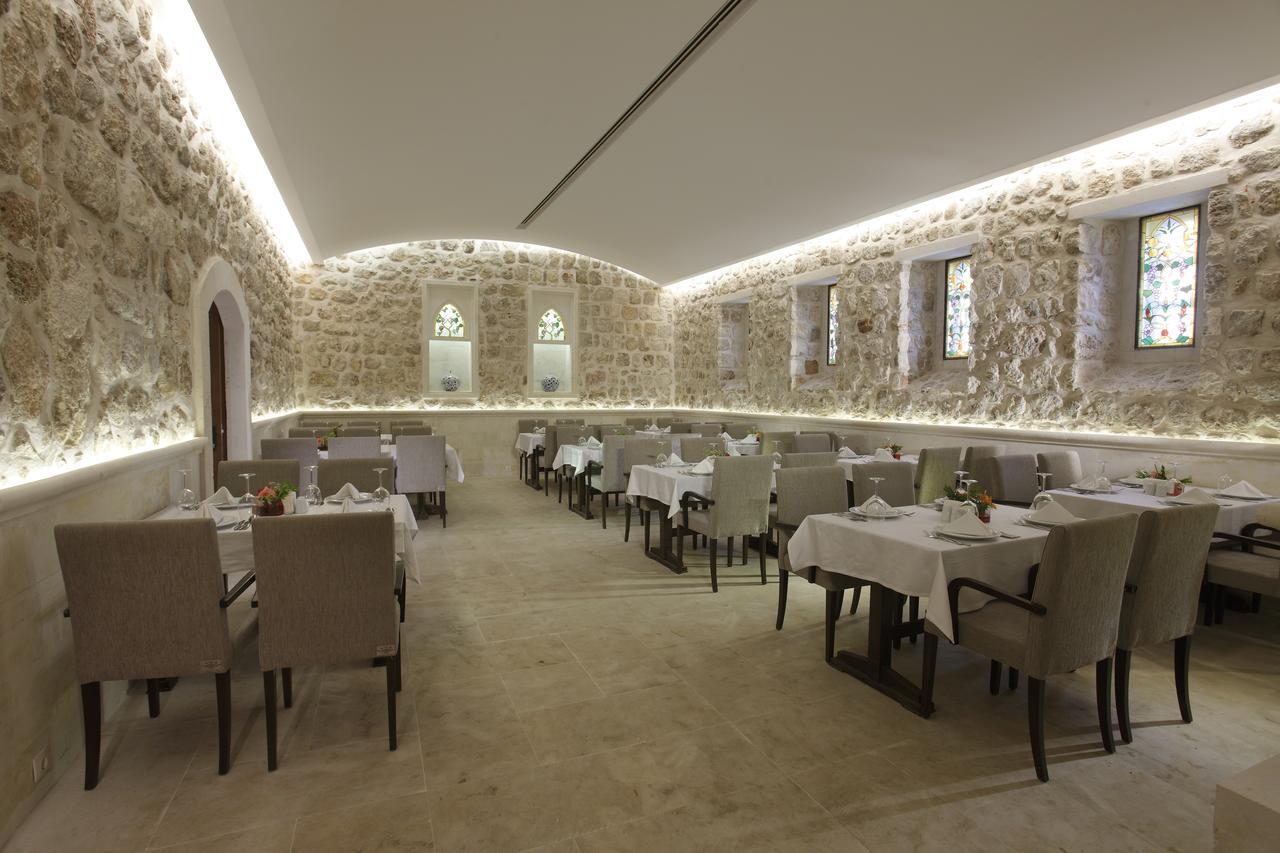 Kasr-I Nehroz Hotel Midyat Exteriör bild