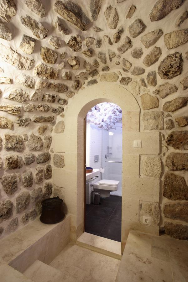 Kasr-I Nehroz Hotel Midyat Exteriör bild
