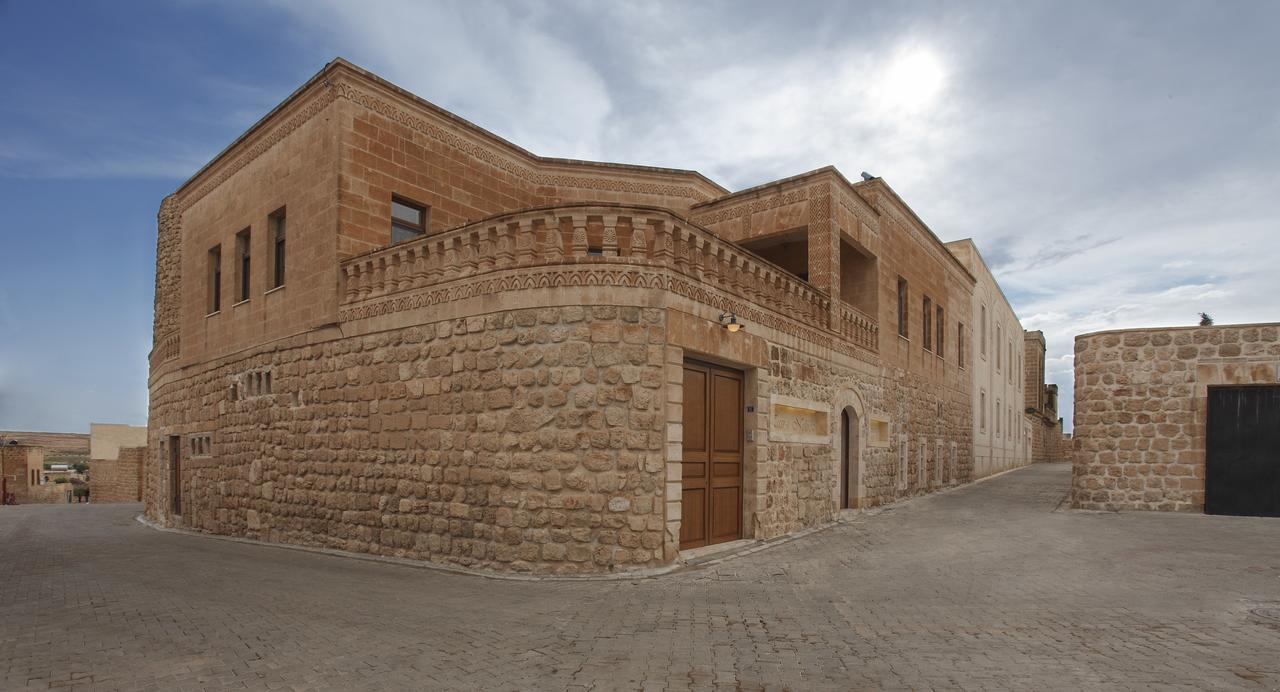 Kasr-I Nehroz Hotel Midyat Exteriör bild