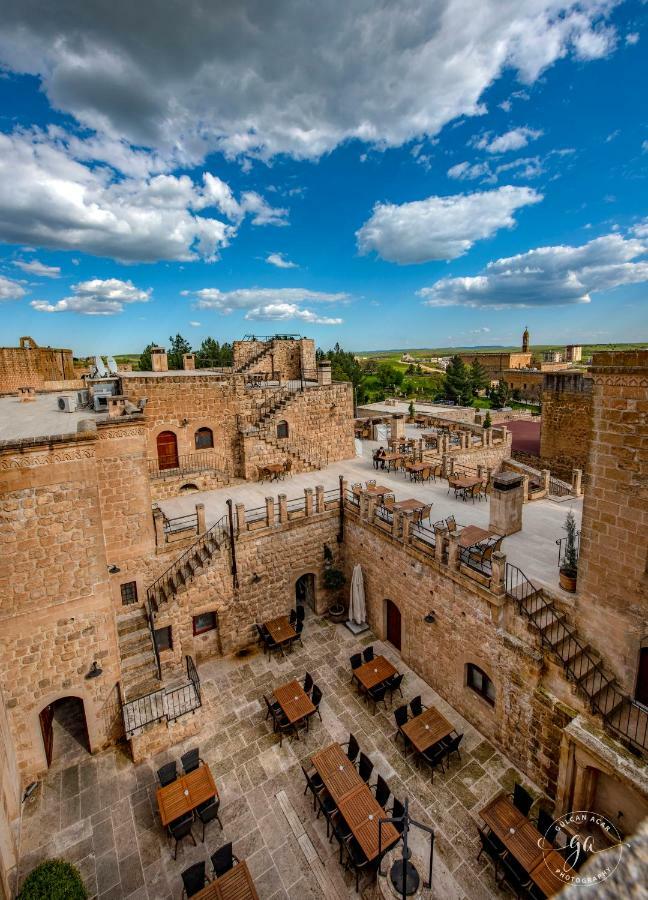 Kasr-I Nehroz Hotel Midyat Exteriör bild